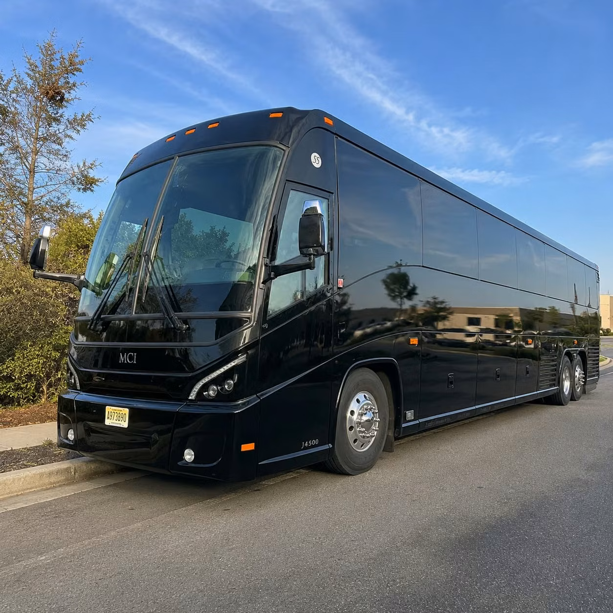 airport transfers and cruise shuttles from paramount for long distance groups