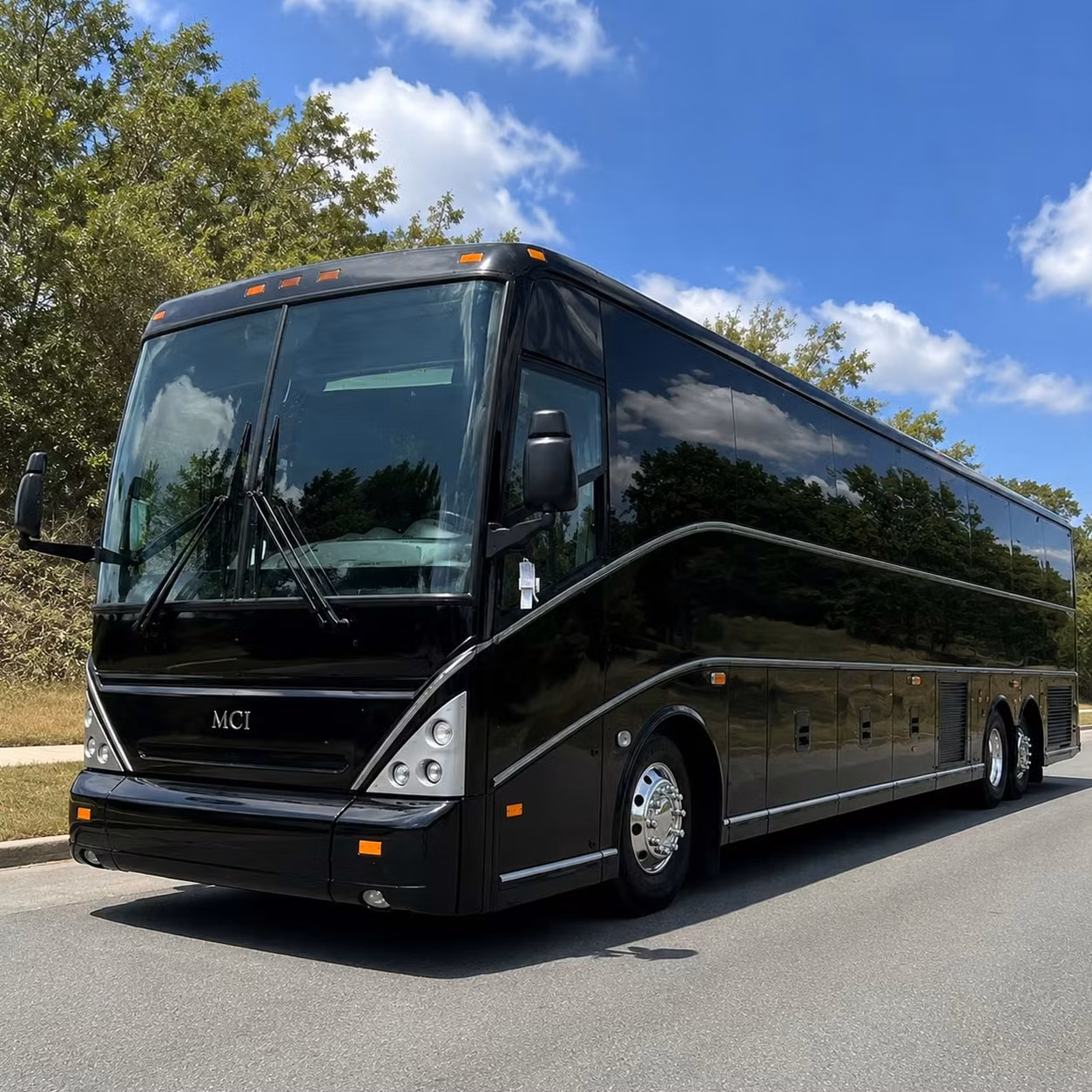 charter bus rentals for paramount community events and festivals
