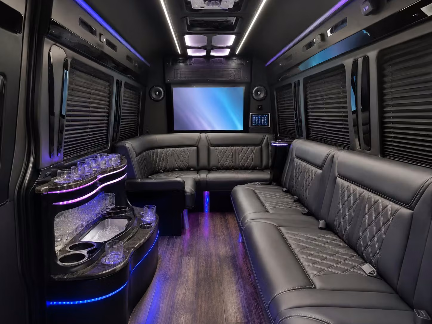 long beach airport shuttles for paramount groups who want to skip the lax madness