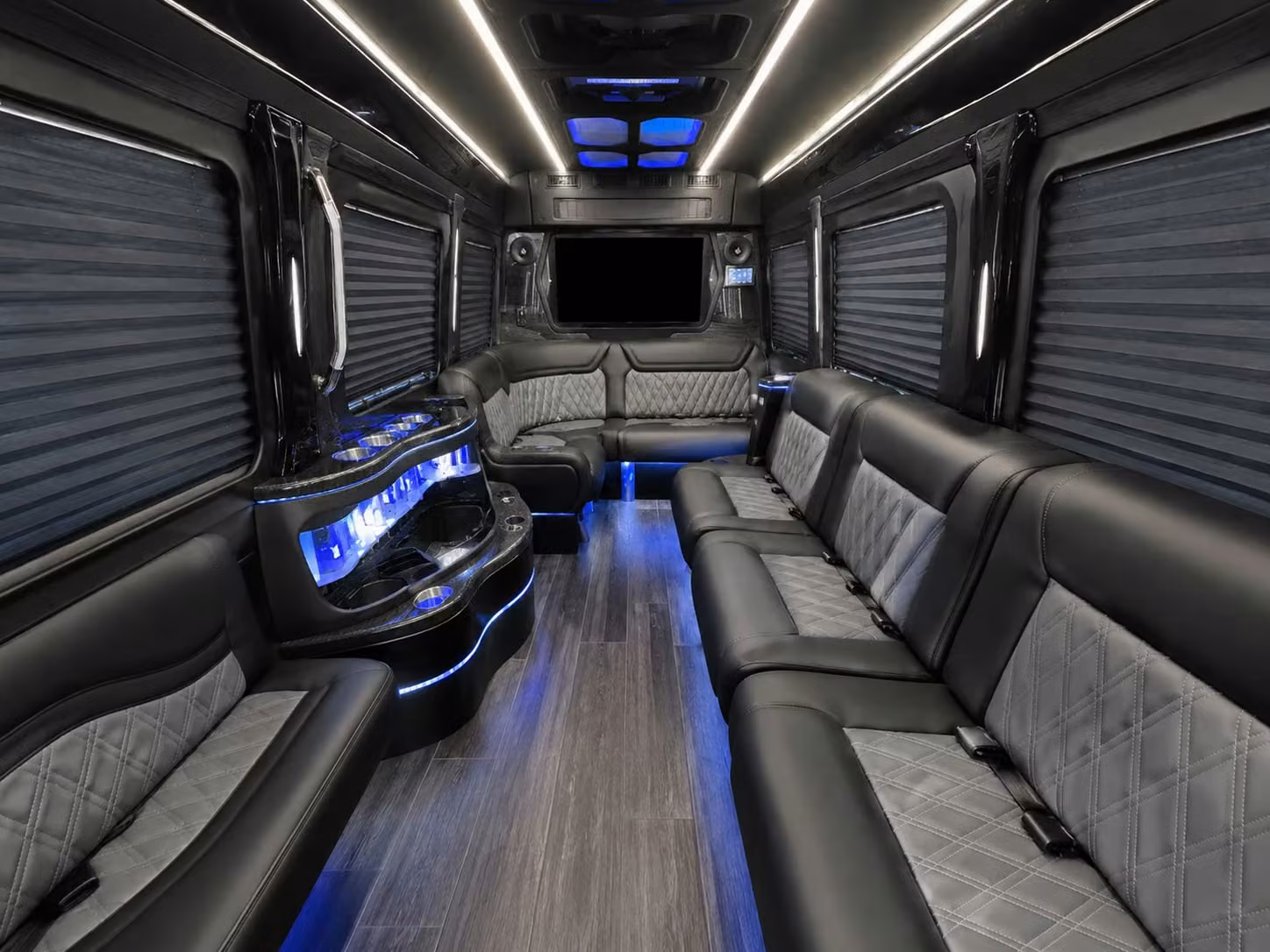 you can count on paramountcharterbuscompany com for group concert transportation across the southeast la region